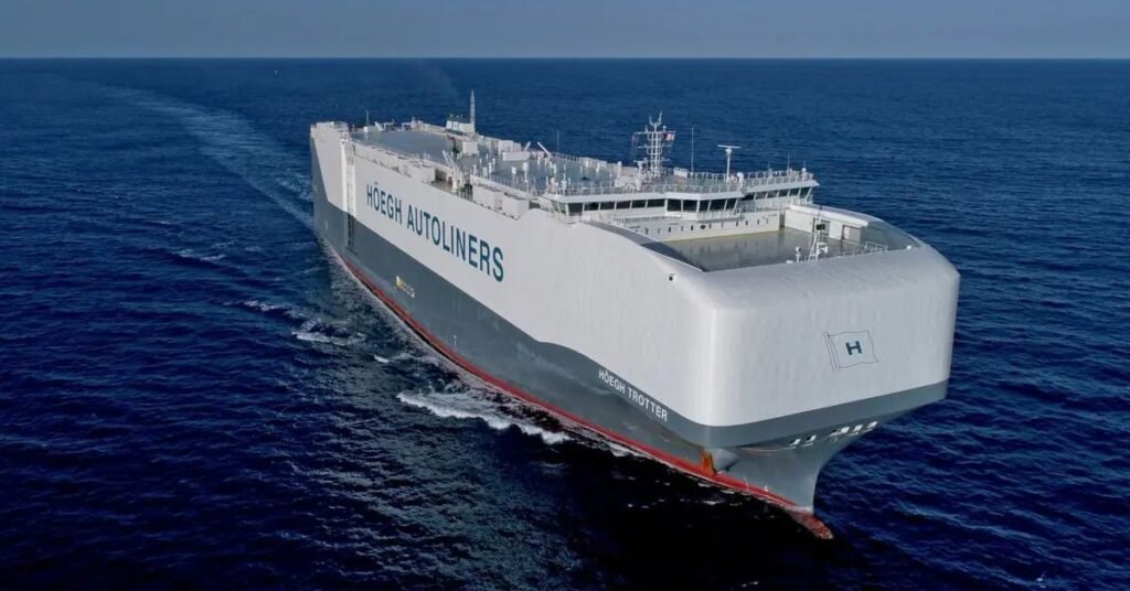Höegh Autoliners Orders Six More LNG